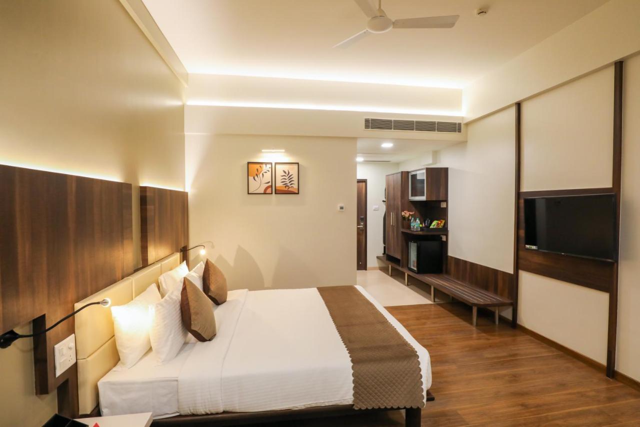 Spree Hotel Aurangabad Екстер'єр фото